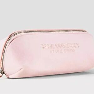 Kylie Jenner Cosmetics Soft Pink Beauty Pouch